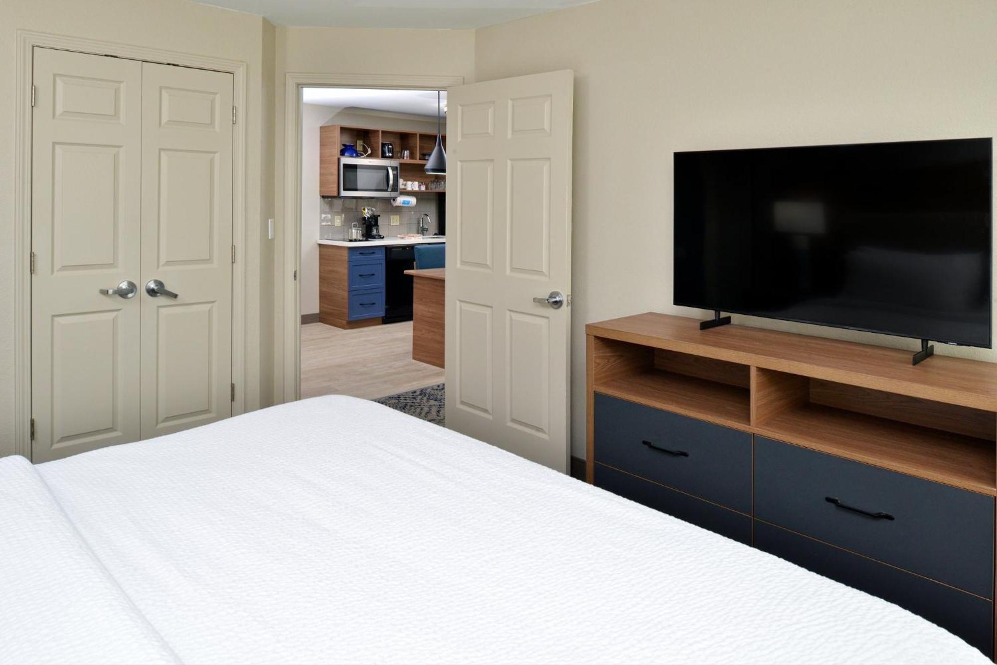 Candlewood Suites Kansas City Northeast By Ihg Buitenkant foto