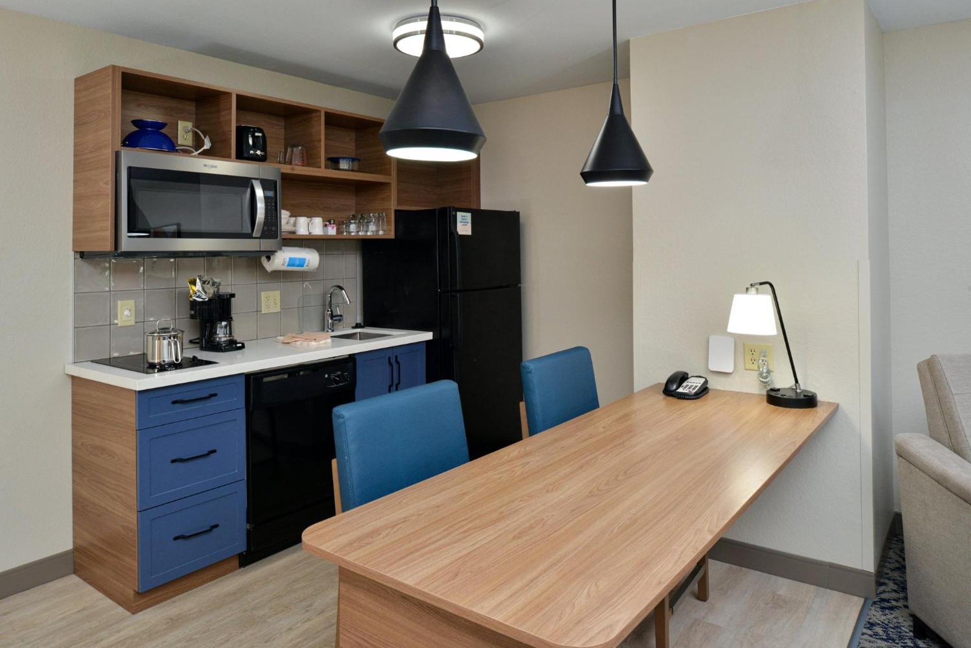 Candlewood Suites Kansas City Northeast By Ihg Buitenkant foto
