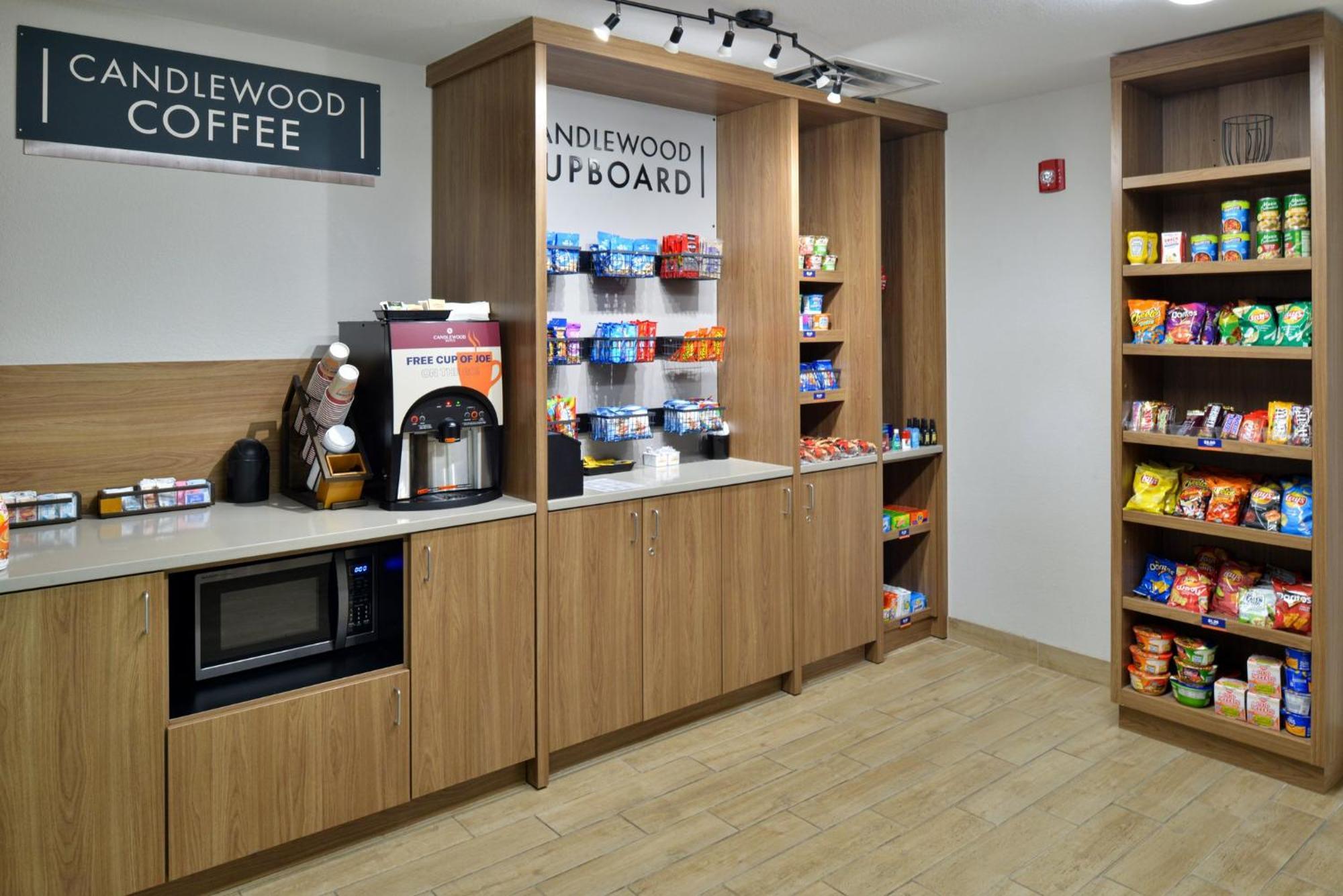 Candlewood Suites Kansas City Northeast By Ihg Buitenkant foto