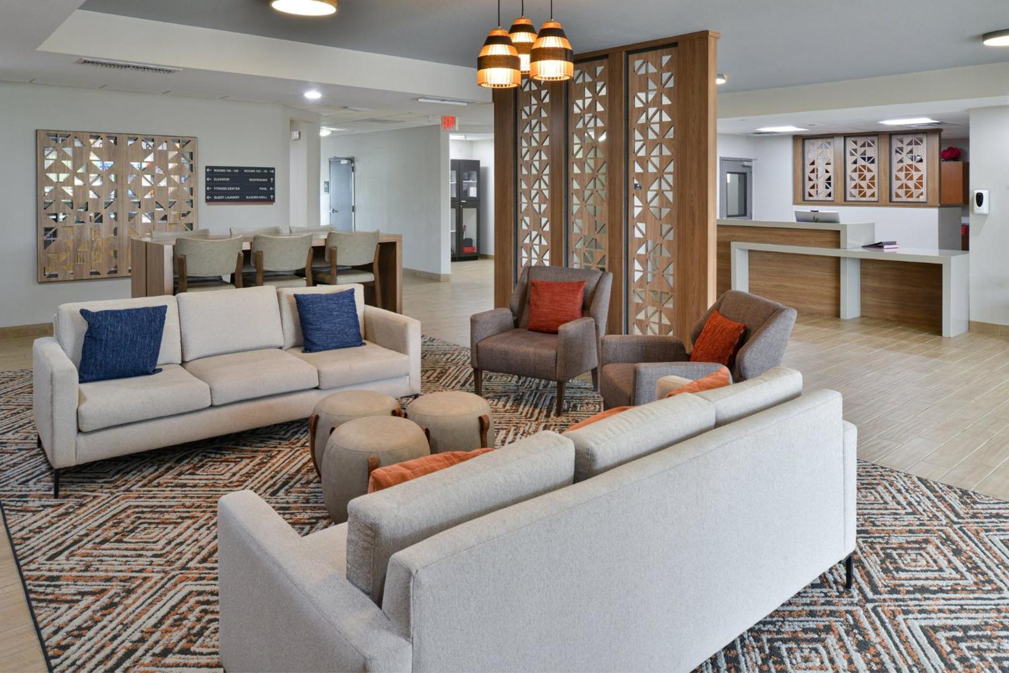 Candlewood Suites Kansas City Northeast By Ihg Buitenkant foto